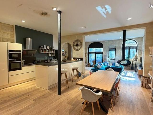 Loft 3 pièces 120 m²