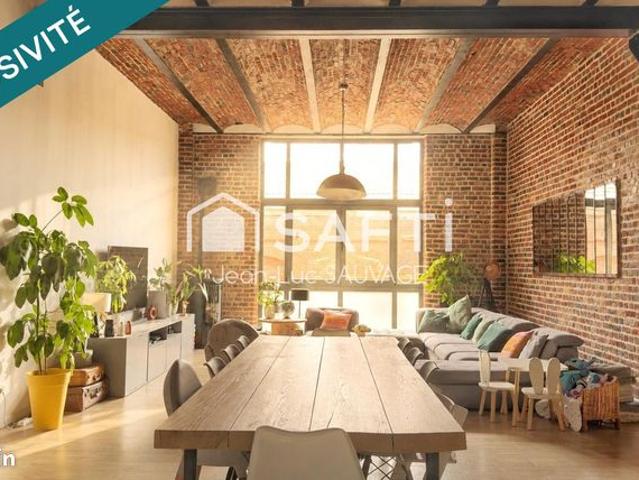 Loft 3 pièces 130 m²
