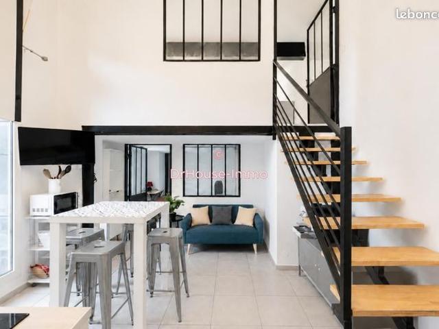 Loft 3 pièces 47 m²