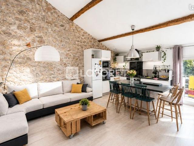 Loft 3 pièces 56 m²