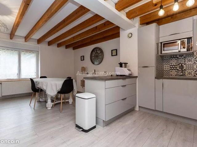 Loft 3 pièces 67 m²