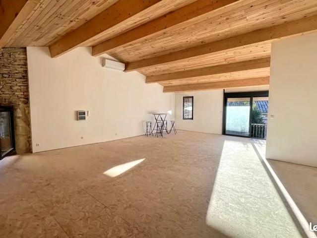 Loft 3 pièces 67 m²