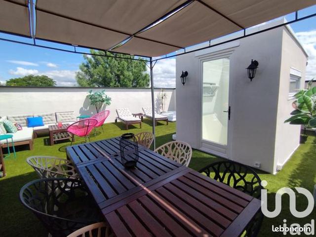 Loft 3 pièces 74 m²