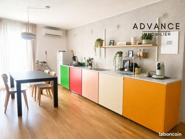 Loft 3 pièces 74 m²