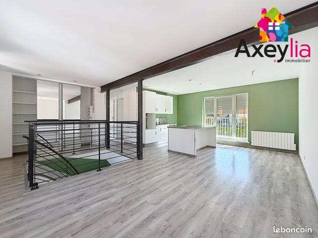 Loft 3 pièces 75 m²
