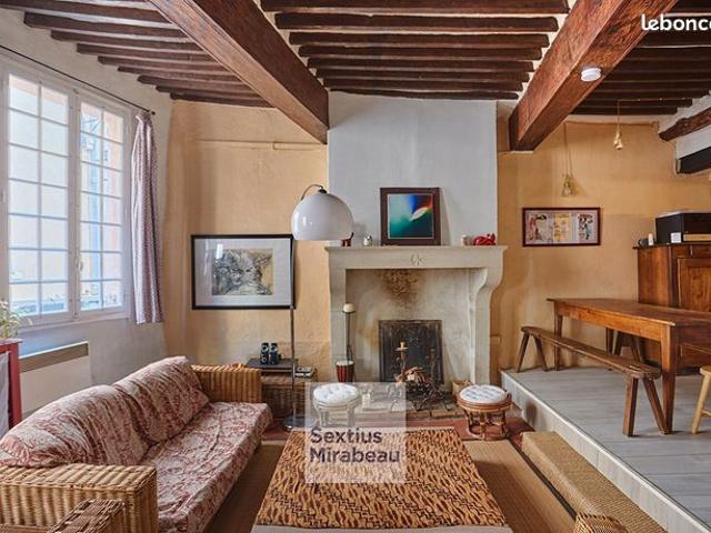 Loft 3 pièces 75 m²