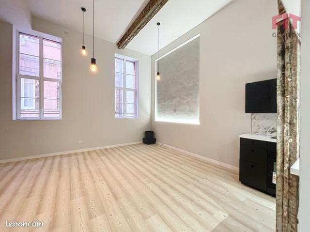 Loft 3 pièces 75 m²