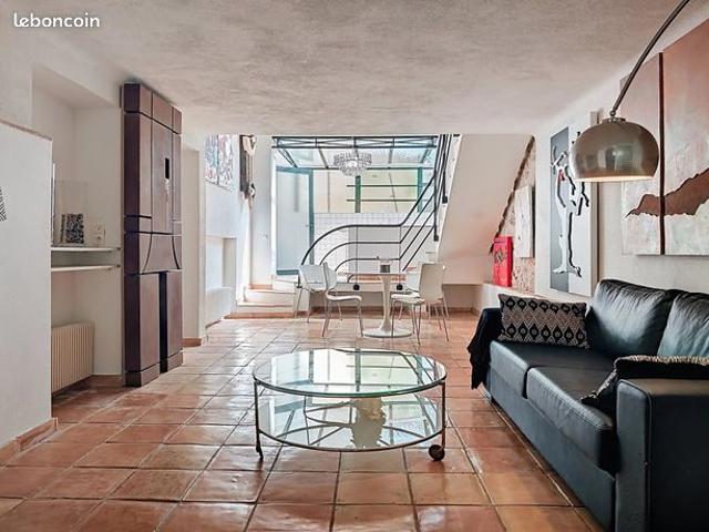 Loft 3 pièces 76 m²