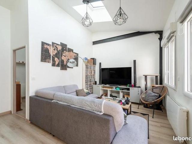 Loft 3 pièces 78 m²