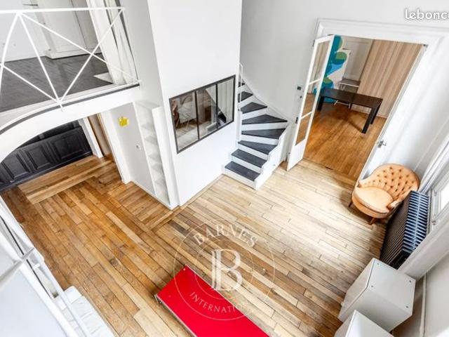 Loft 3 pièces 86 m²