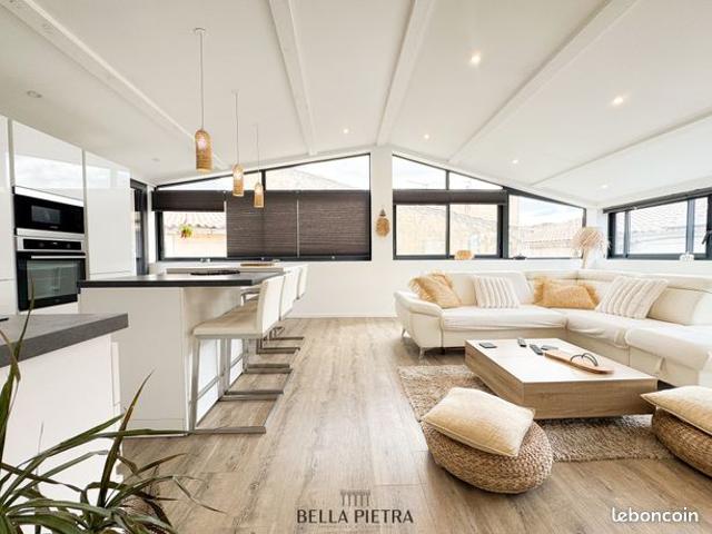 Loft 3 pièces 86 m²