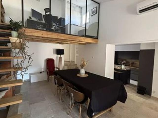 Loft 3 pièces 86 m²