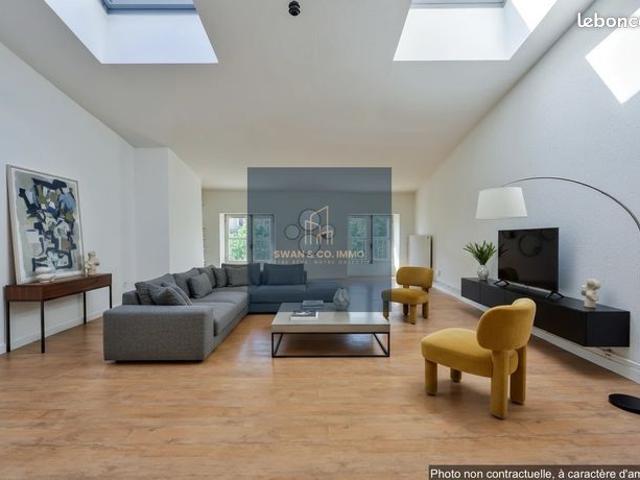 Loft 3 pièces 87 m²