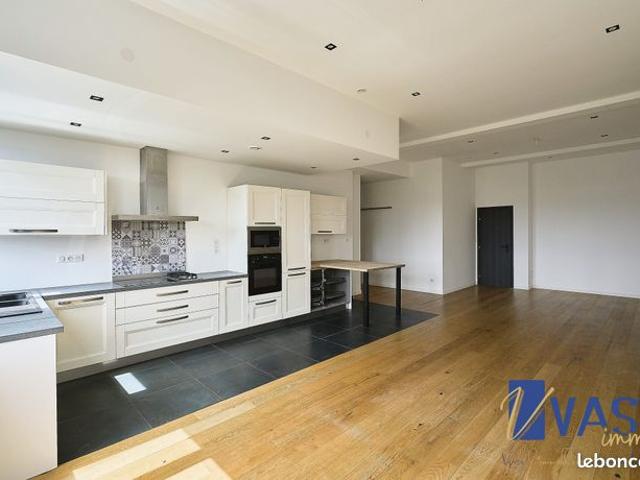 Loft 3 pièces 89 m²