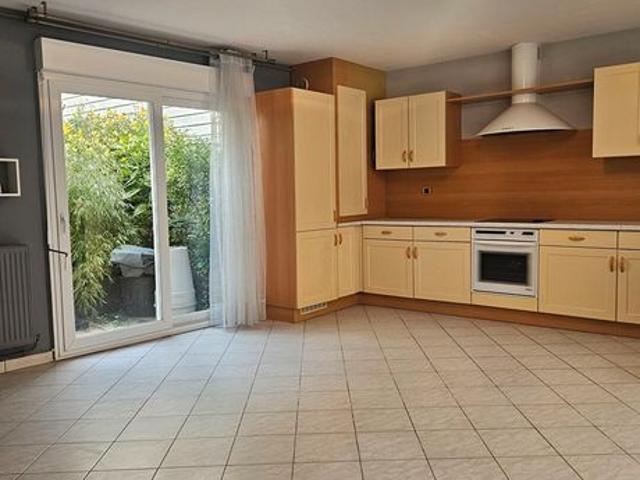 Loft 3 pièces 80 m²