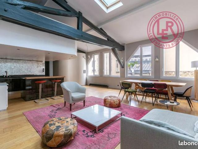 Loft 3 pièces 82 m²