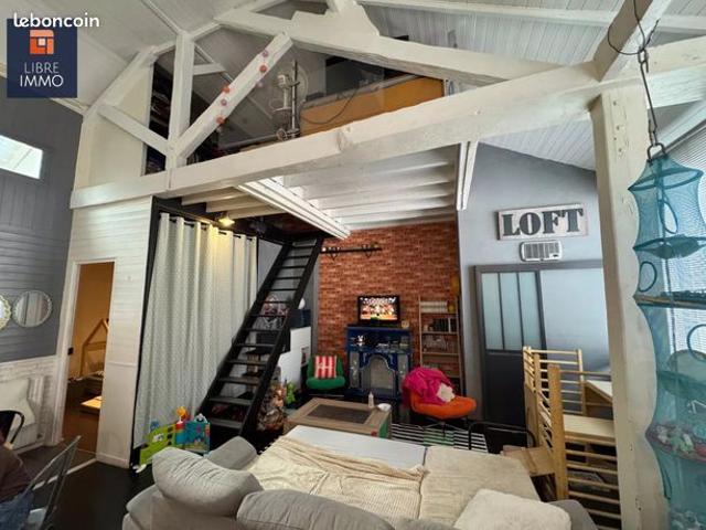 Loft 3 pièces 94 m²