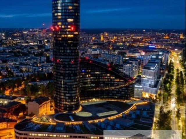 Loftowe 44m² z antresolą i gabinetem w centrum Wrocławia