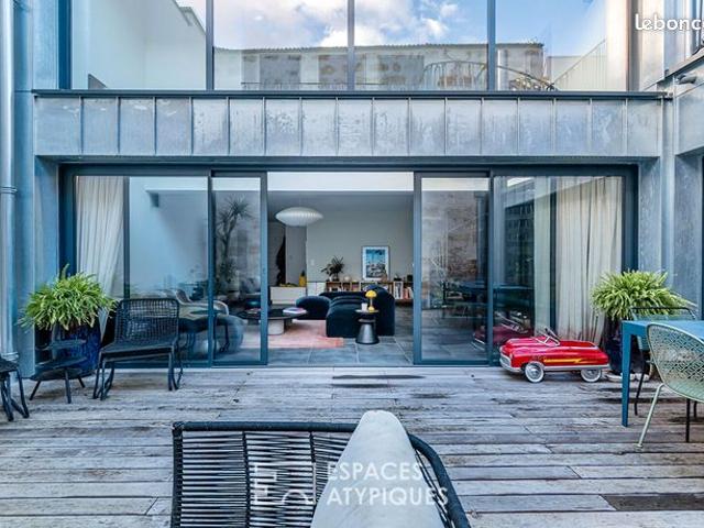 Loft 4 pièces 155 m²