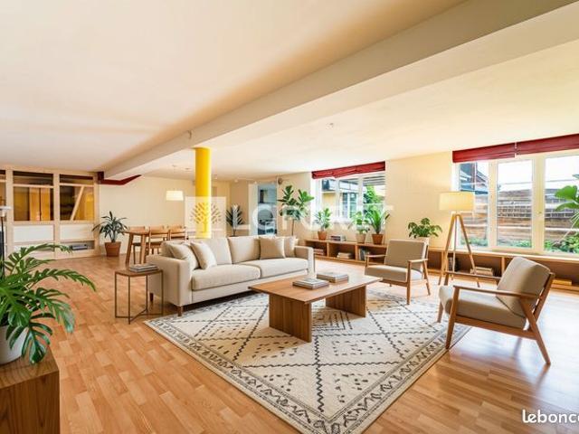 Loft 4 pièces 171 m²