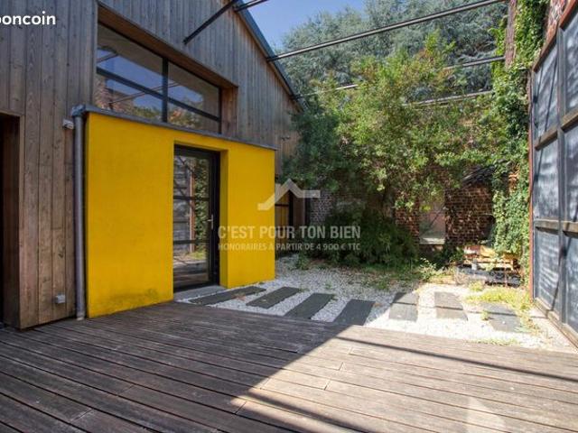 Loft 4 pièces 180 m²
