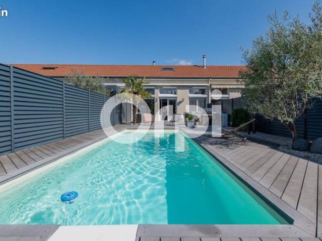 Loft 4 pièces 185 m²