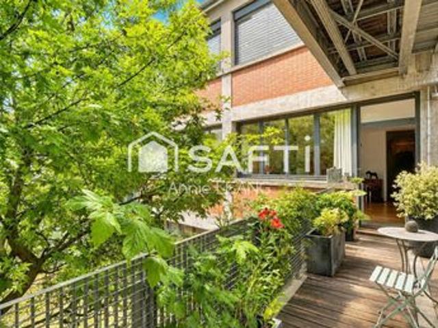 Loft 4 pièces 103 m²