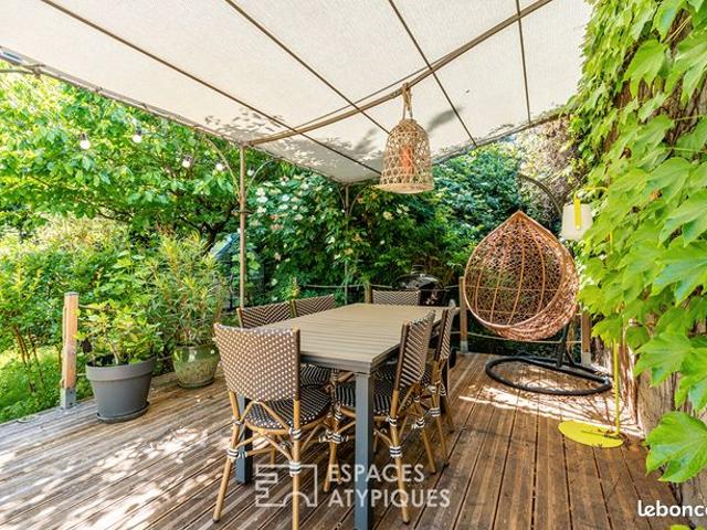 Loft 4 pièces 108 m²