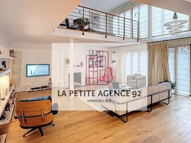 Loft 4 pièces 117 m²