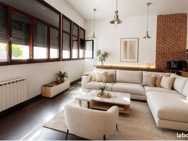 Loft 4 pièces 118 m²
