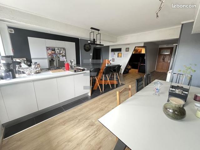 Loft 4 pièces 120 m²