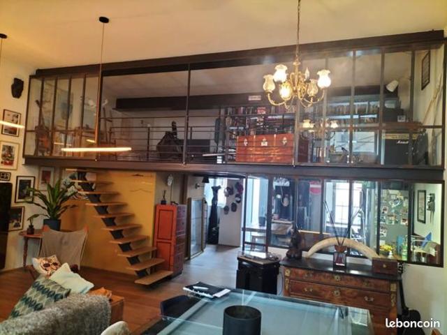 Loft 4 pièces 120 m²
