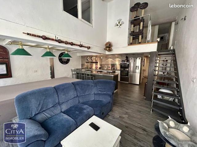 Loft 4 pièces 121 m²