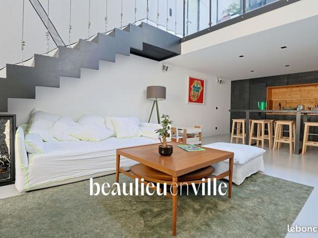Loft 4 pièces 137 m²