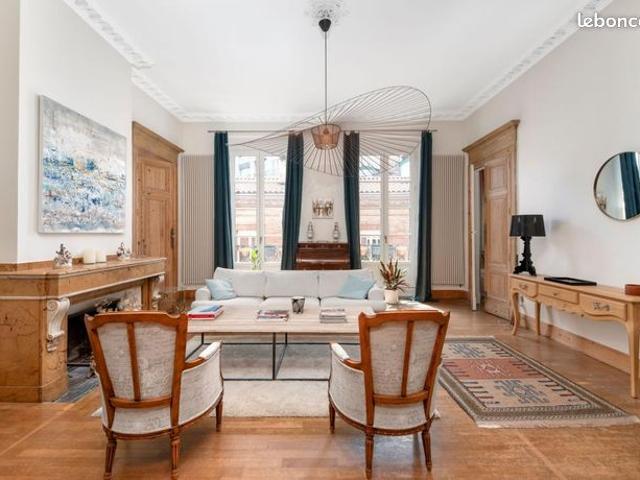 Loft 4 pièces 200 m²