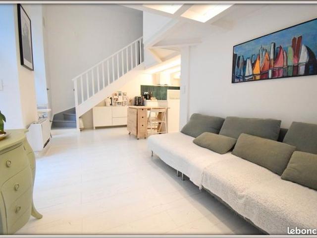 Loft 4 pièces 75 m²