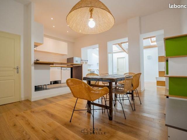 Loft 4 pièces 81 m²