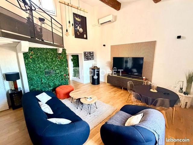 Loft 4 pièces 95 m²