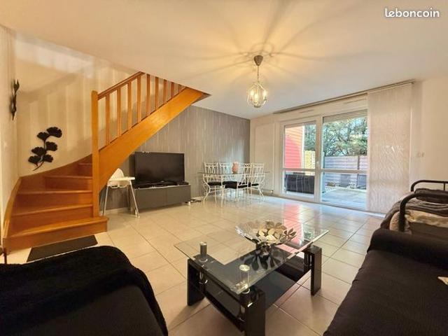 Loft 4 pièces 90 m²