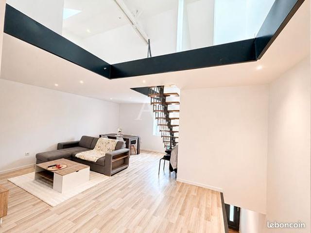 Loft 4 pièces 93 m²