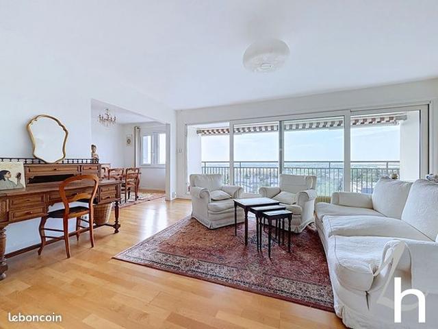 Loft 4 pièces 93 m²