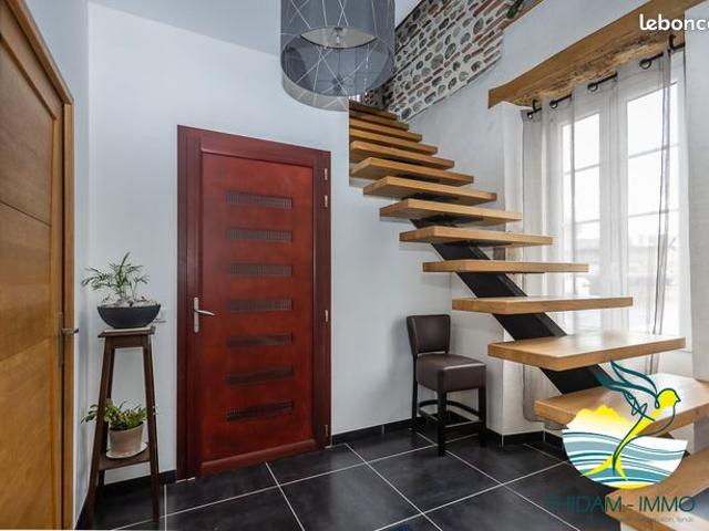 Loft 5 pièces 142 m²