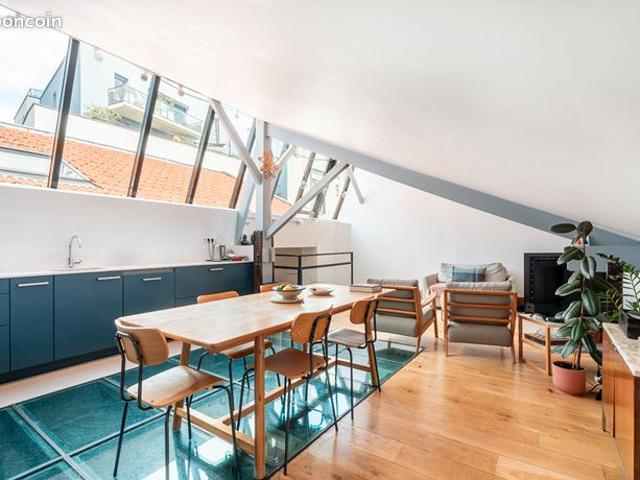 Loft 5 pièces 145 m²