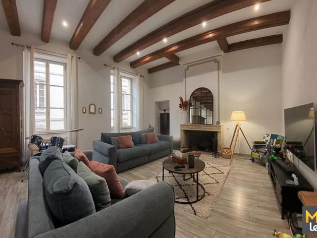 Loft 5 pièces 161 m²