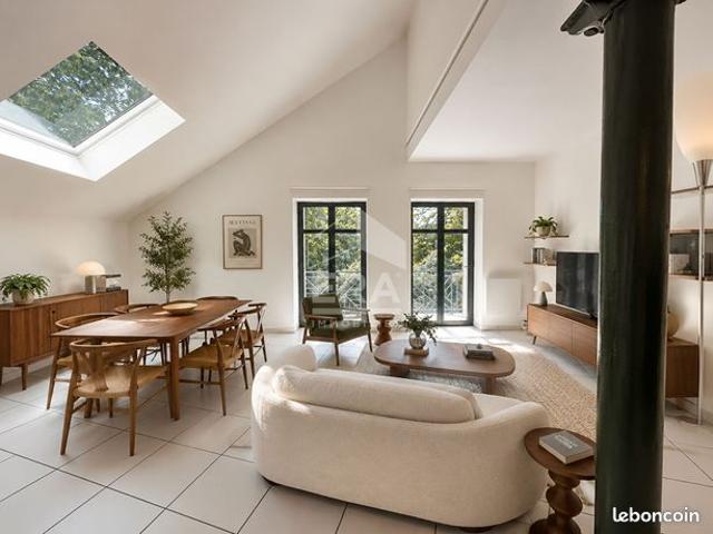 Loft 5 pièces 162 m²