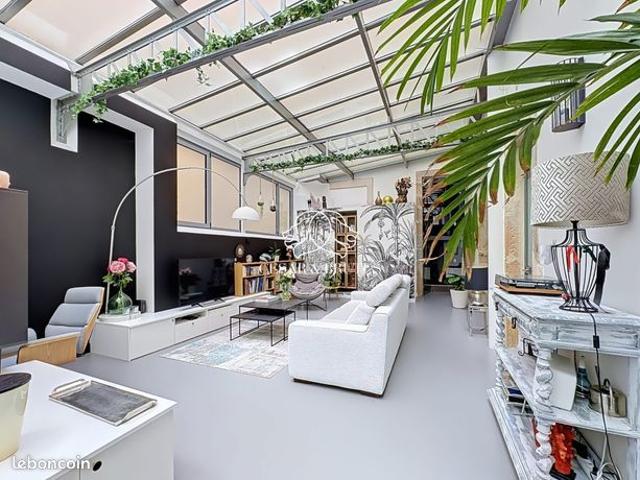 Loft 5 pièces 197 m²