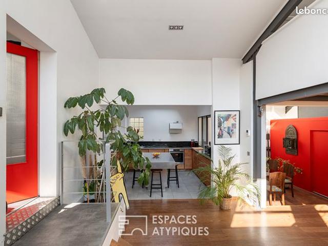 Loft 5 pièces 105 m²