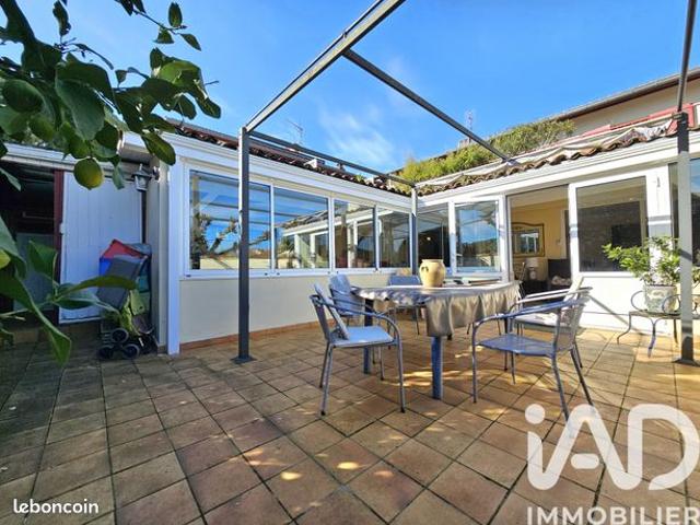 Loft 5 pièces 105 m²