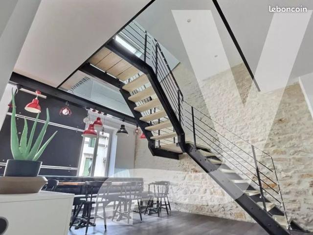 Loft 5 pièces 115 m²