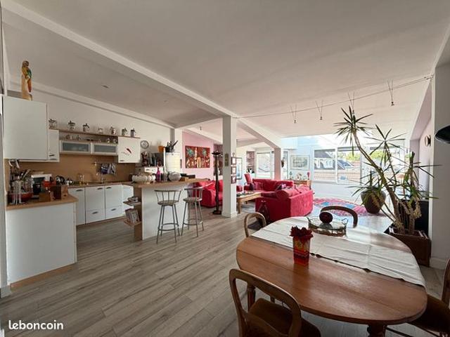 Loft 5 pièces 129 m²